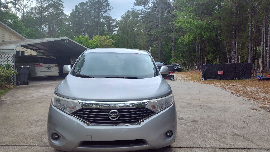 2014 Nissan Quest SV