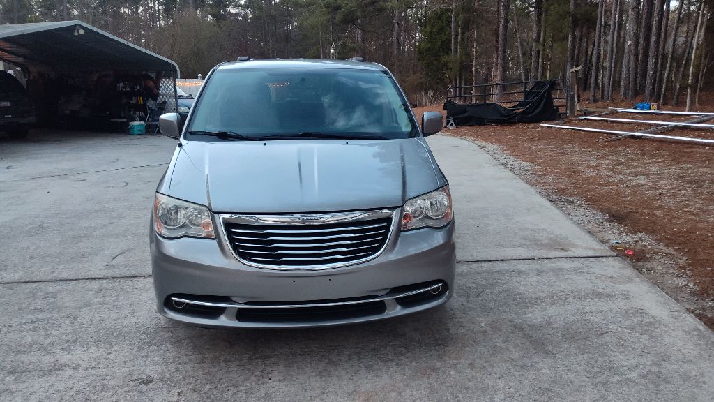 2016 Chrysler Town & Country Touring