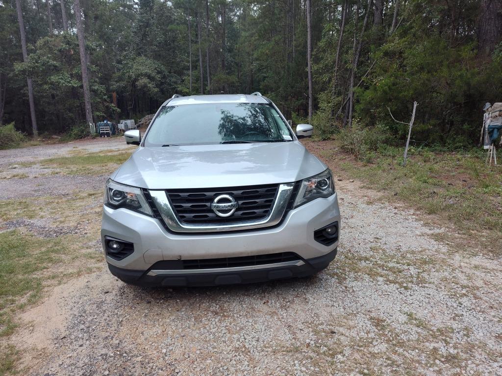 2020 Nissan Pathfinder