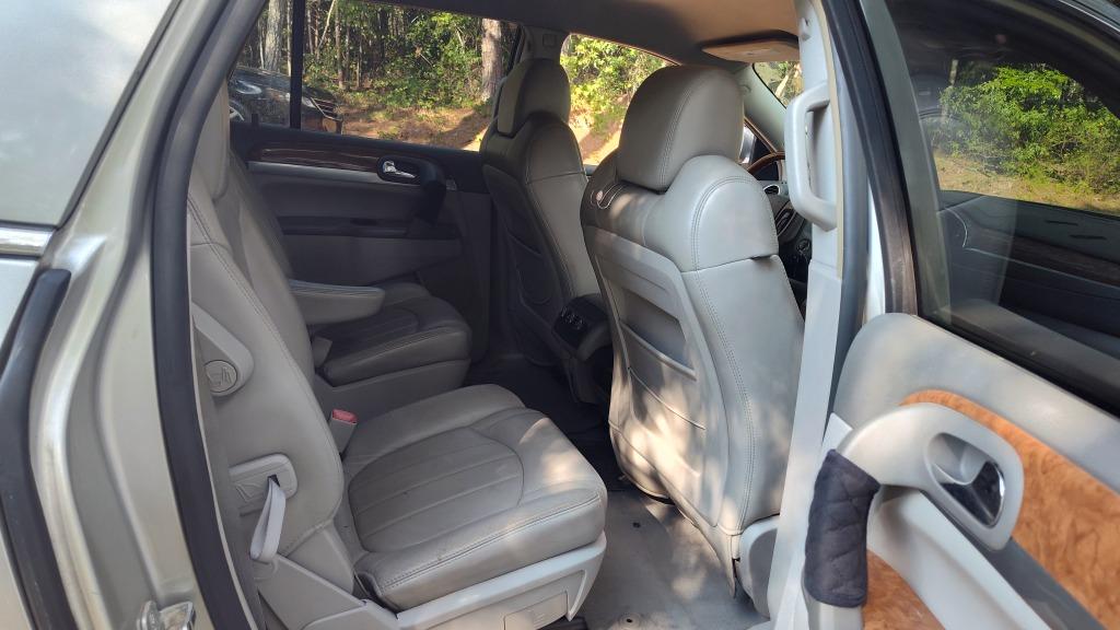 2008 Buick Enclave CXL - Photo 10