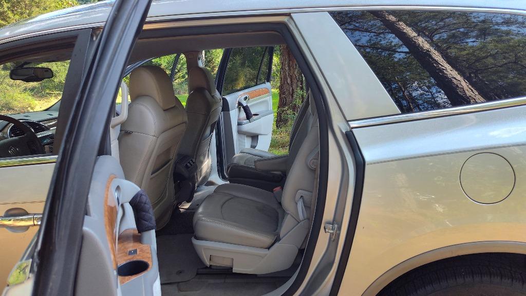 2008 Buick Enclave CXL - Photo 14